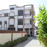 Shri Shri Radha Shyam Palace Guest House